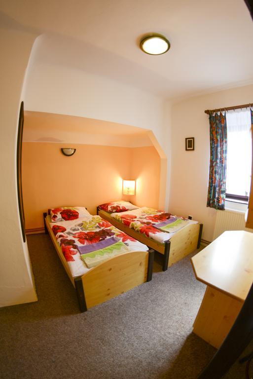 Penzion Ve Dvorku Cesky Krumlov Ngoại thất bức ảnh