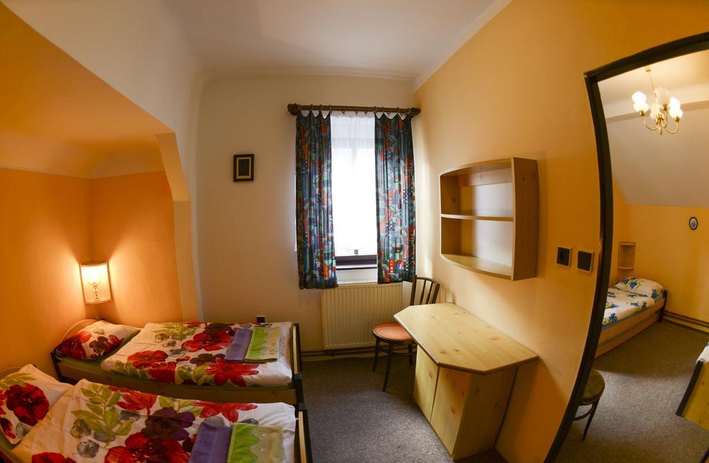 Penzion Ve Dvorku Cesky Krumlov Ngoại thất bức ảnh